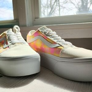 🍭 STREETWEAR STYLE 🍭 NWOT Sz. 8.5 Pastel Picnic Table, Plaid Old Skool Stacked